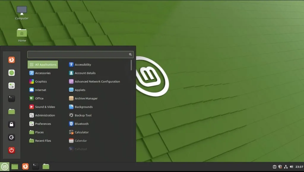 Linux Mint Debian Edition 5 (LMDE5) 桌面