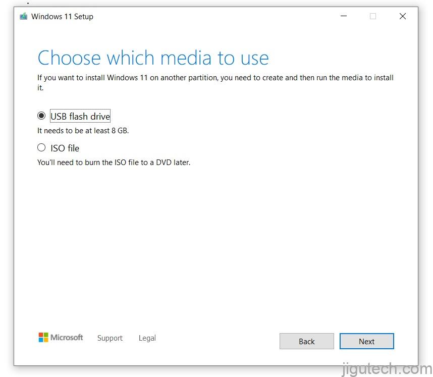 Windows 11 23H2 USB 驱动器